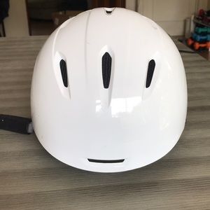 Giro Bevel Ski/Snowboard Youth Helmet Size Medium